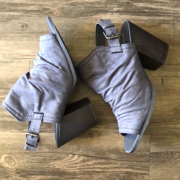 Indigo rd Peep Toe Slingback Shootie size 10 - Picture 3 of 8